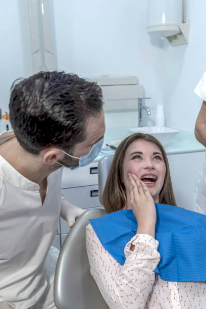 Best Emergency Denture Repair in Palmhurst, TX