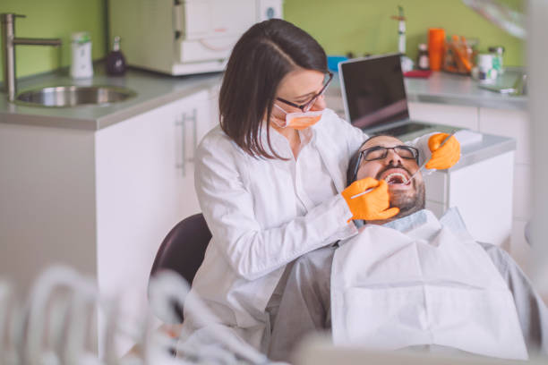 Best Cosmetic Emergency Dentistry in Palmhurst, TX